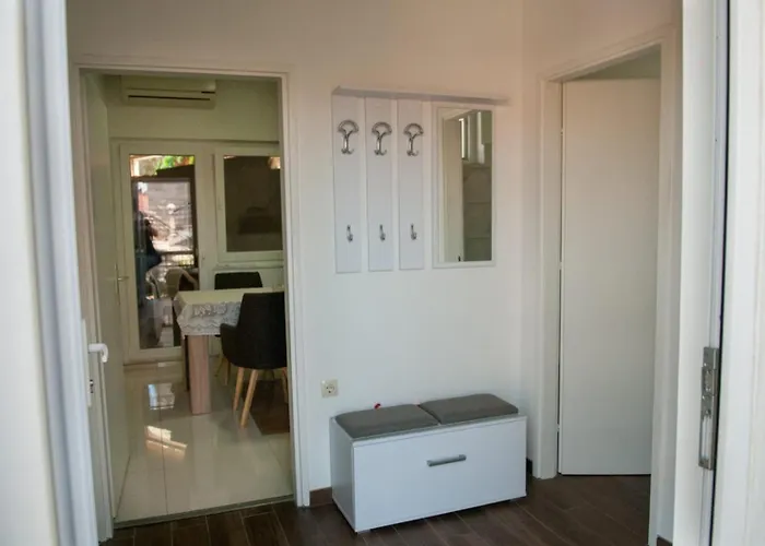 Διαμέρισμα Grotta *